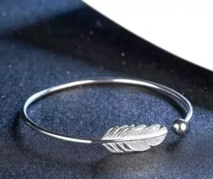 ছেলেদের রুপার ব্রেসলেট