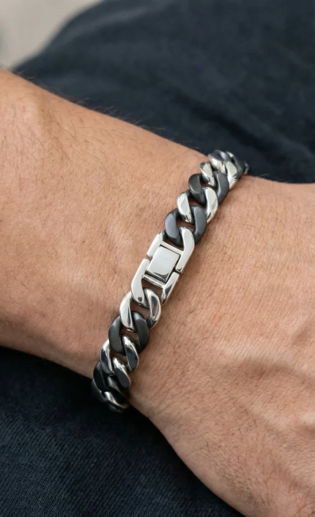 ছেলেদের রুপার ব্রেসলেট